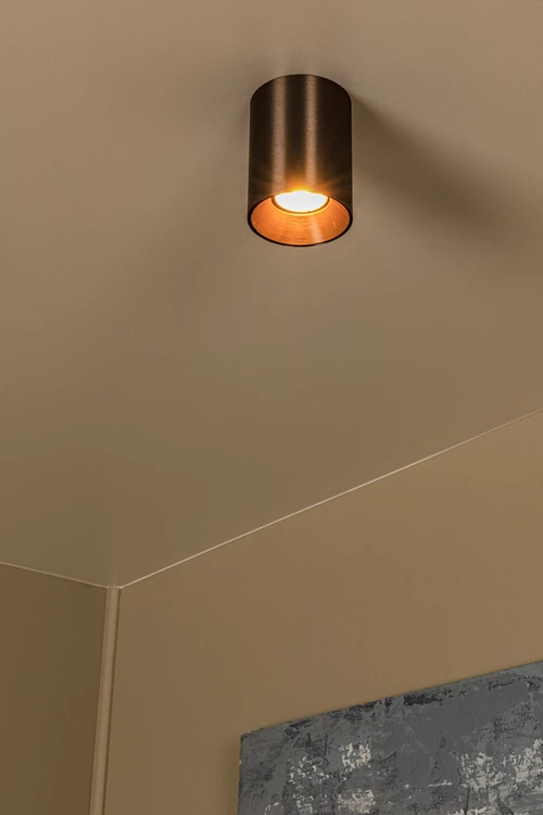 Lucide GERTI - Ceiling spotlight - Ø 8 cm - 1xGU10 - Coffee - Essential - atmosphere 1